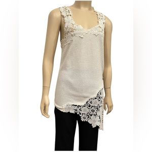 Chanel 11P 2011 Spring Floral Cotton Crochet White Asymmetrical Blouse Top FR 36